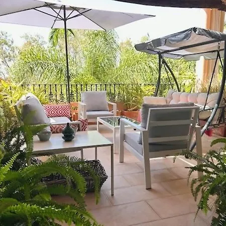 Apartment Un Pequeno Oasis En *