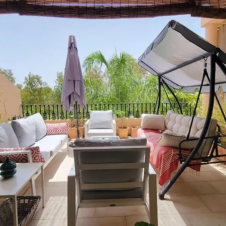 Un Pequeno Oasis En Apartment Marbella